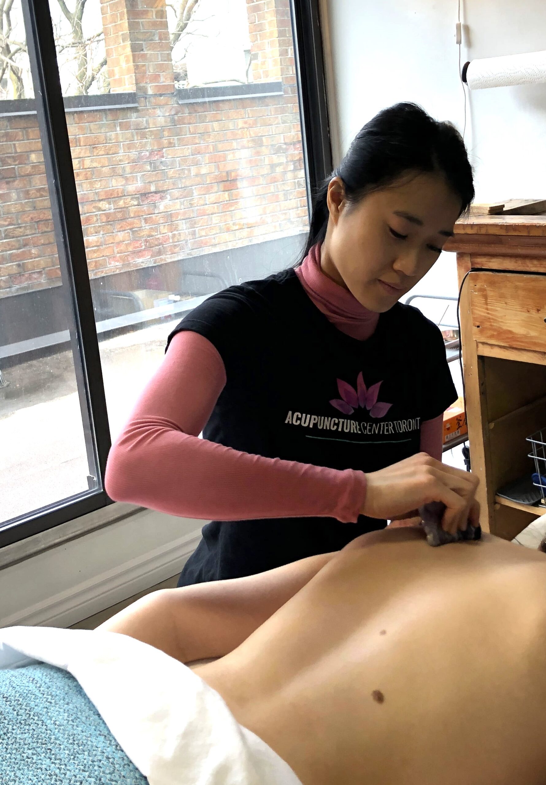 Facial gua sha Acupuncture Center Toronto